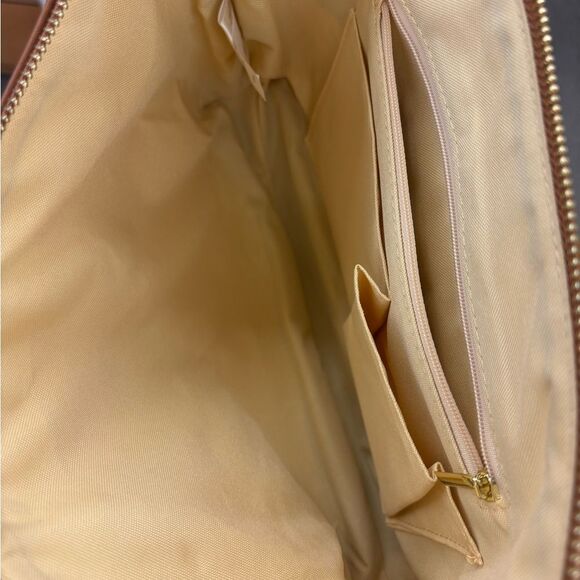 Viv & Lou Carmel Crossbody Bag - Picture 5 of 5